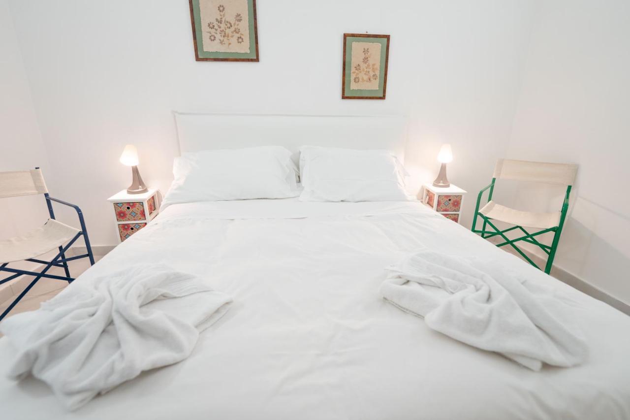 Appartement Vico Amico By Dimorra à Naples Extérieur photo